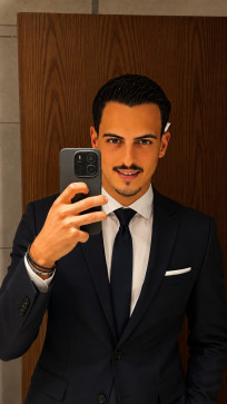 Ayoub , 23