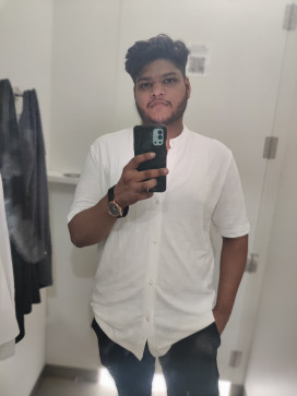 Rockgg, 31, India