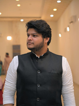 Rockgg, 31, India