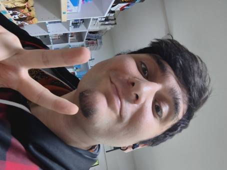 Sho, 33, Serbia
