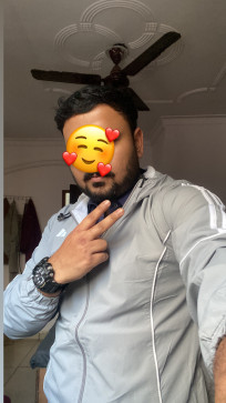Abhi, 25, India