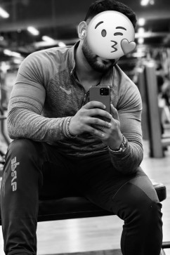 Hlooooooooooo, 32, United Arab Emirates