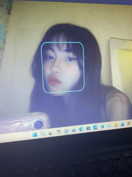 Vie, 18, Philippines