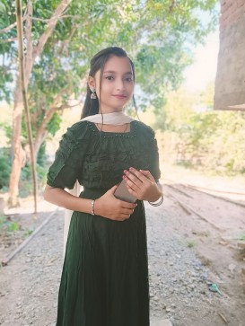 Doli, 18, India