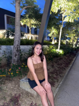 Zai, 25, Philippines