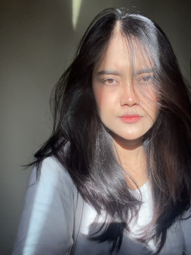 Ester, 28, Indonesia