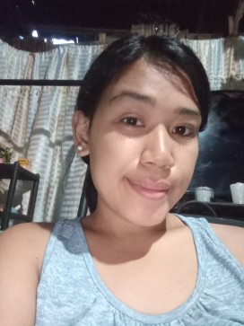 Aira Llanera, 20, Philippines