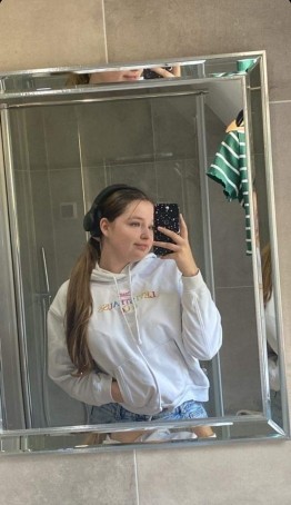 Tessa, 18, Netherlands