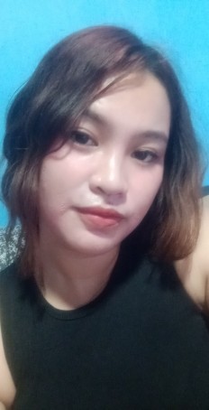 Myla, 25, Philippines