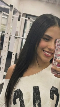 Livy-Lamb, 99, Spain