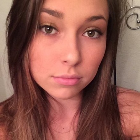 Jennifer, 19, United States